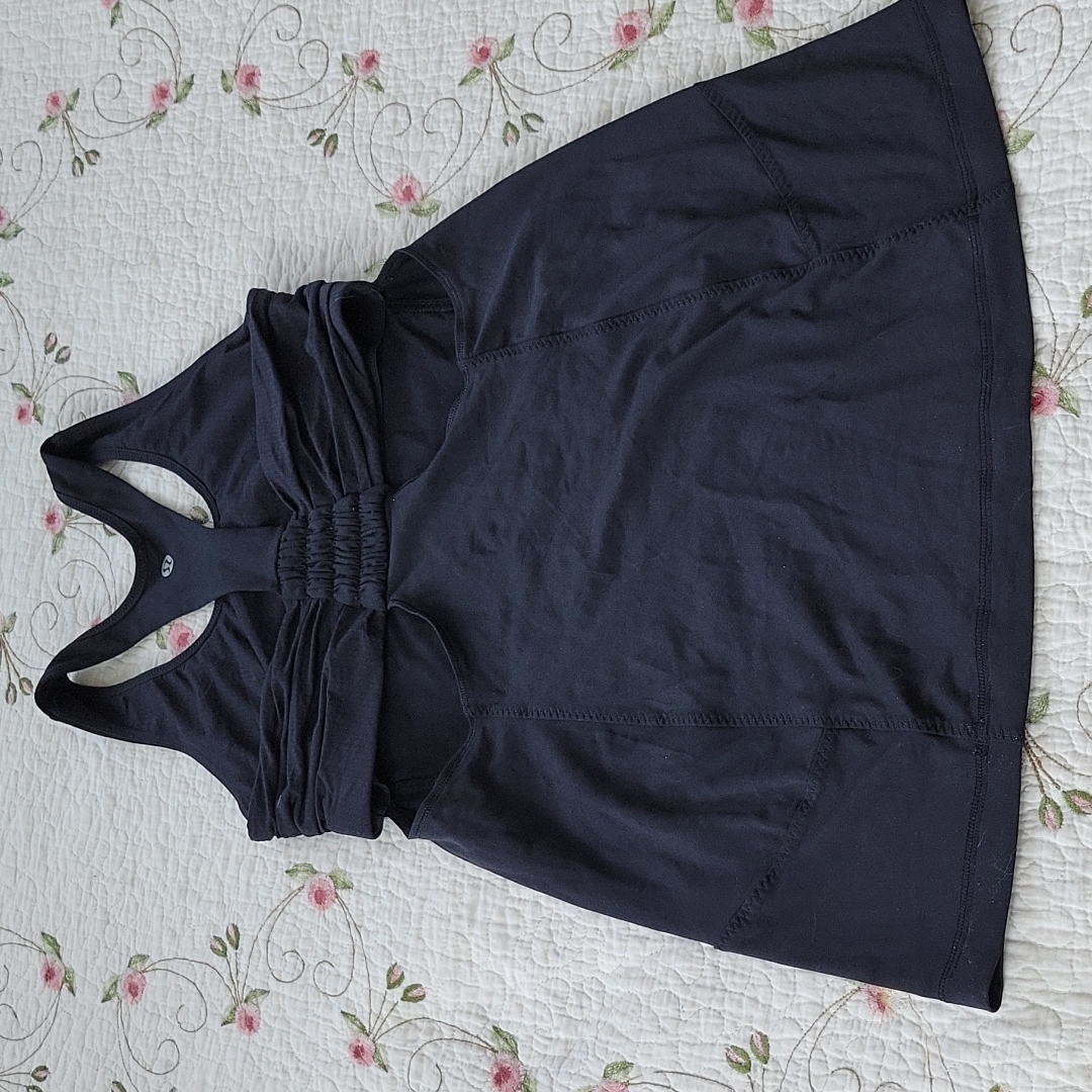 Lululemon Black Shelf Bra Tank Top